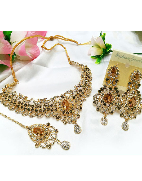 Elegant Party Wear Jewelry Set with Drop Earrings & Maang Teeka