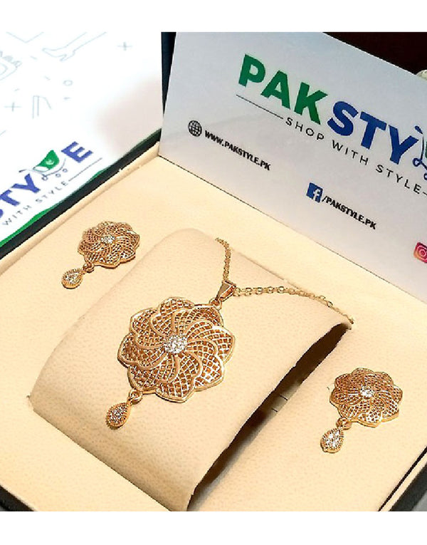 Stylish Locket Set Design for Girls