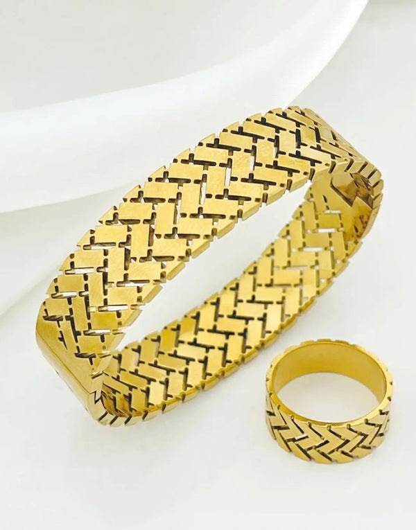 Trendy Gold Plated Bangle and Ring Set – Stainless Steel Jewelry