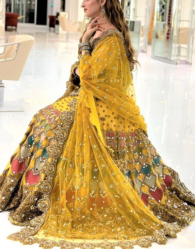 Luxury Mirror and Handwork Heavy Embroidered Net Bridal Lehenga Dress 2026.